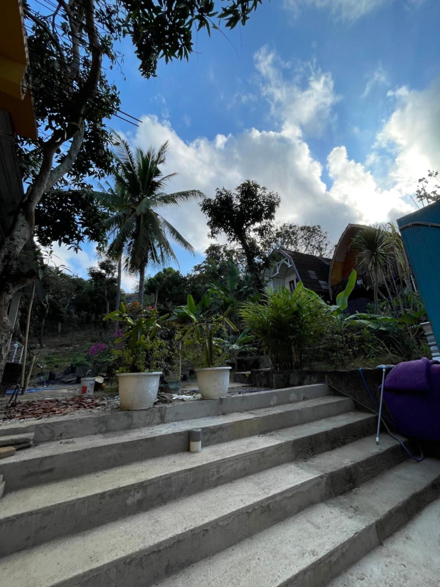 Tri Putri Homestay Kuta  ภายนอก รูปภาพ