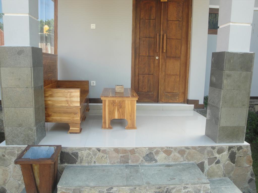 Tri Putri Homestay Kuta  ภายนอก รูปภาพ